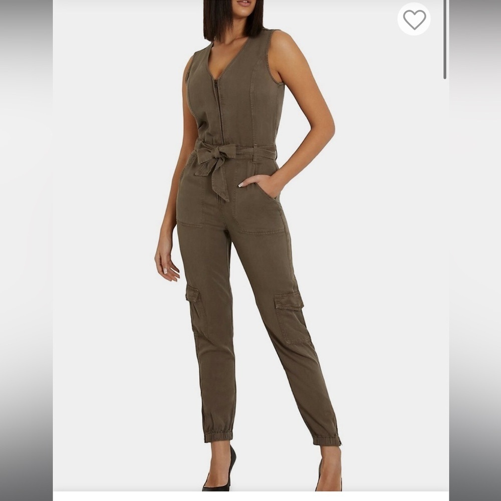 GUESS

Indy Sleeveless Cargo Tencel Jumpsuit